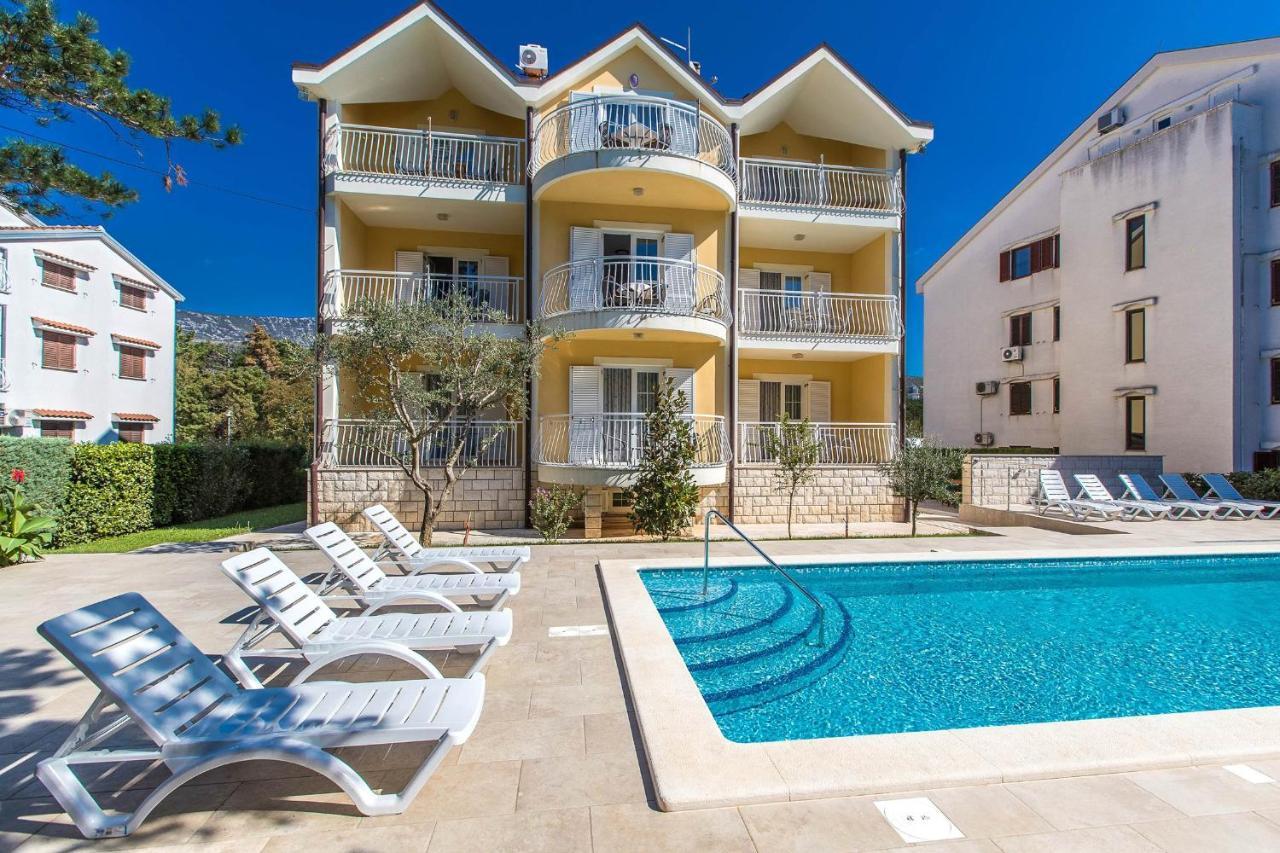 Apartments With A Swimming Pool Jadranovo, Crikvenica - 3238 Kültér fotó