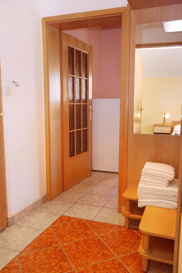 Apartments With A Swimming Pool Jadranovo, Crikvenica - 3238 Kültér fotó